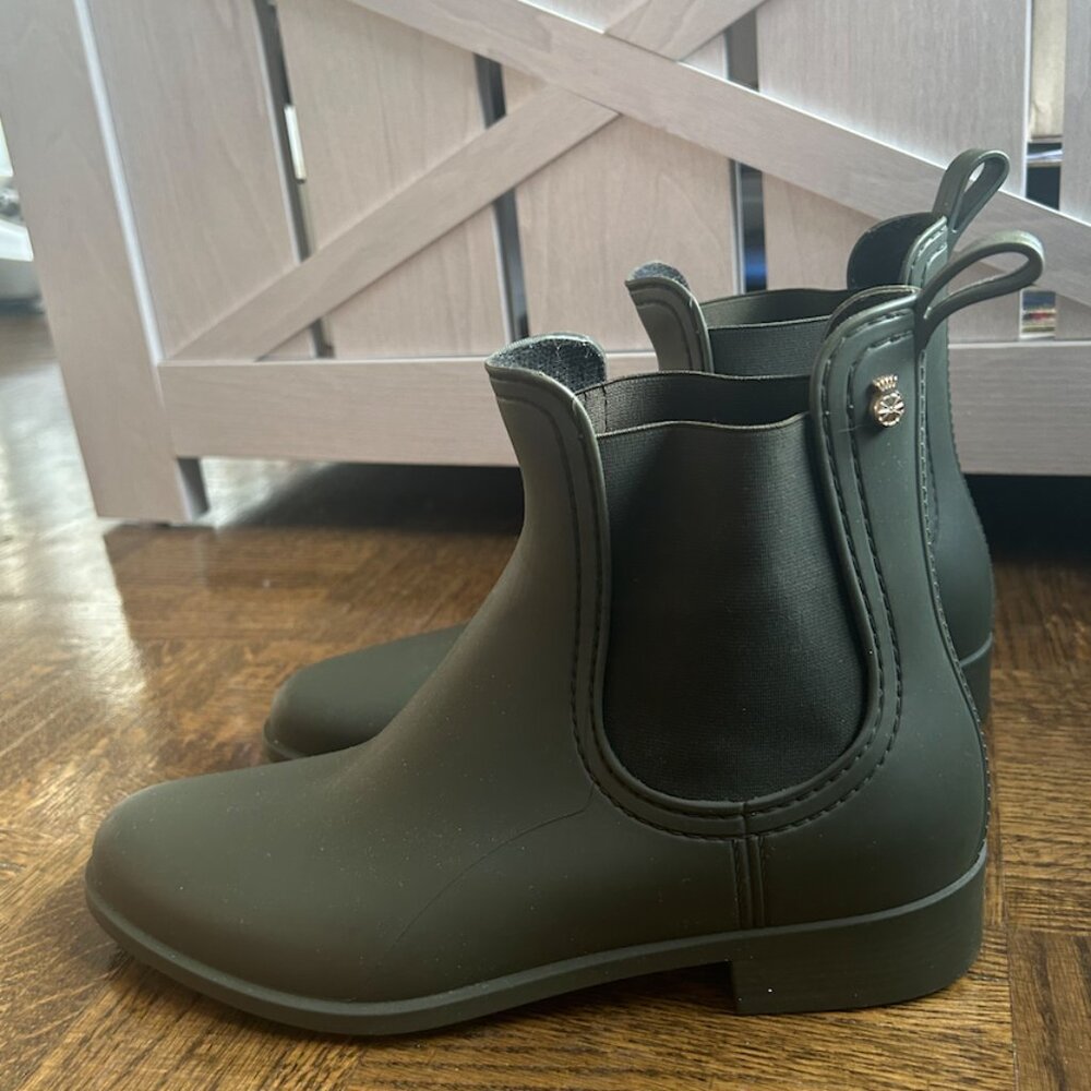 Lemon Jelly Vegan Military Green Women's Ankle Boot Rainboot (Size 10.5/41)